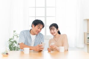 男女で盛り上がる話題とは？初対面でも一気に打ち解けるコツ